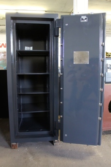 Used ISM Super Treasury 6420 TRTL30X6 High Security Safe